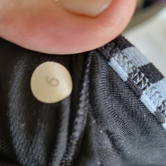 Lululemon Striped Power Y Tank Top Spaghetti Strap Blueish-Purpleish/Black Sz 6 - Picture 13 of 15